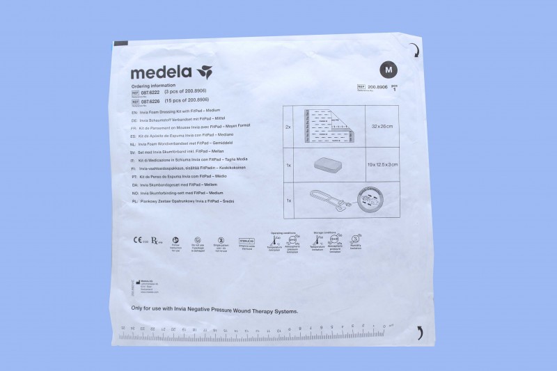 Medela Invia NPWT Foam Dressing Kit w/FitPad, Medium