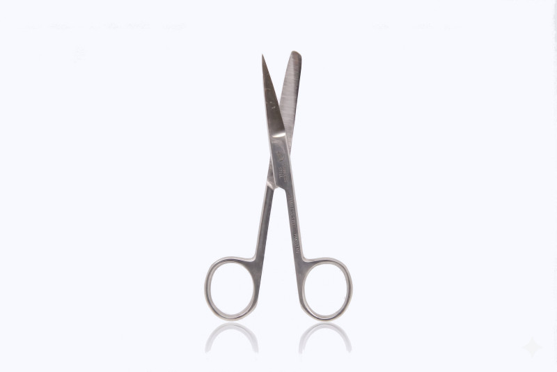 Aesculap Deaver Surgical Scissors, Straight, Standard, Sharp/Blunt, Reusable, 5-3/4″